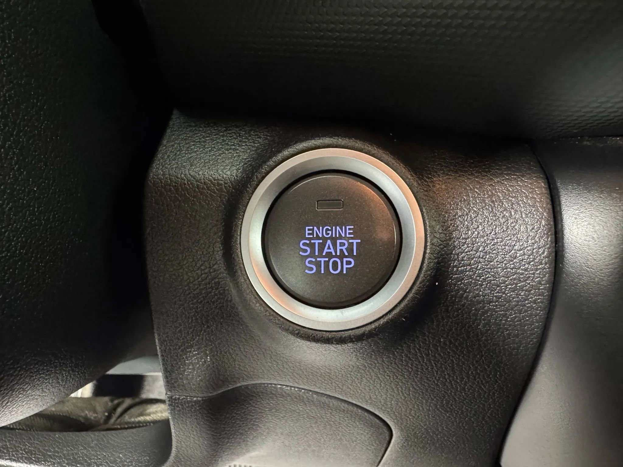 Used 2022 Hyundai Kona SEL AWD/4WD image 17