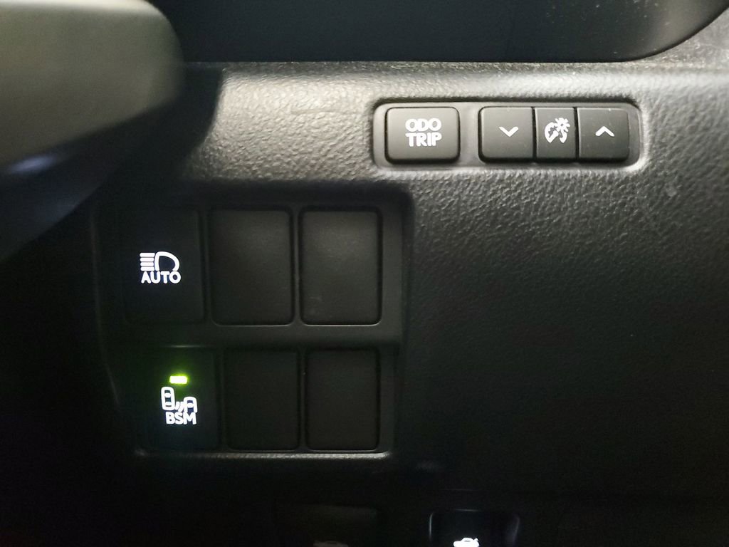 Used 2018 Lexus IS 300 w/ Accessory Package 2 RWD image 33