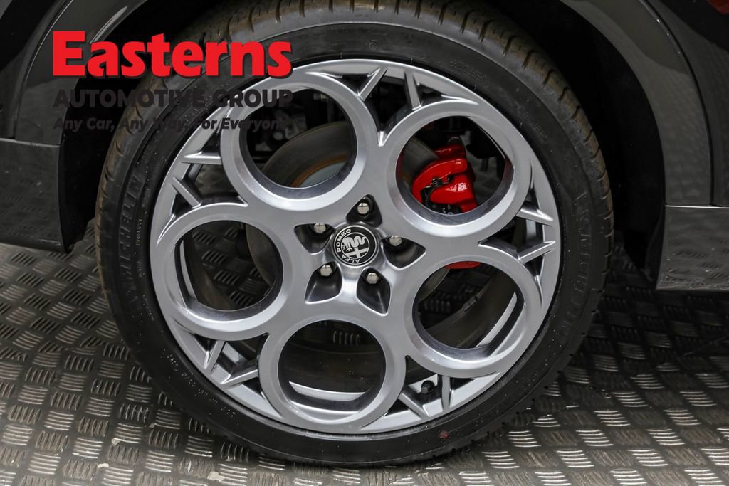 Used 2024 Alfa Romeo Tonale Veloce AWD/4WD image 28