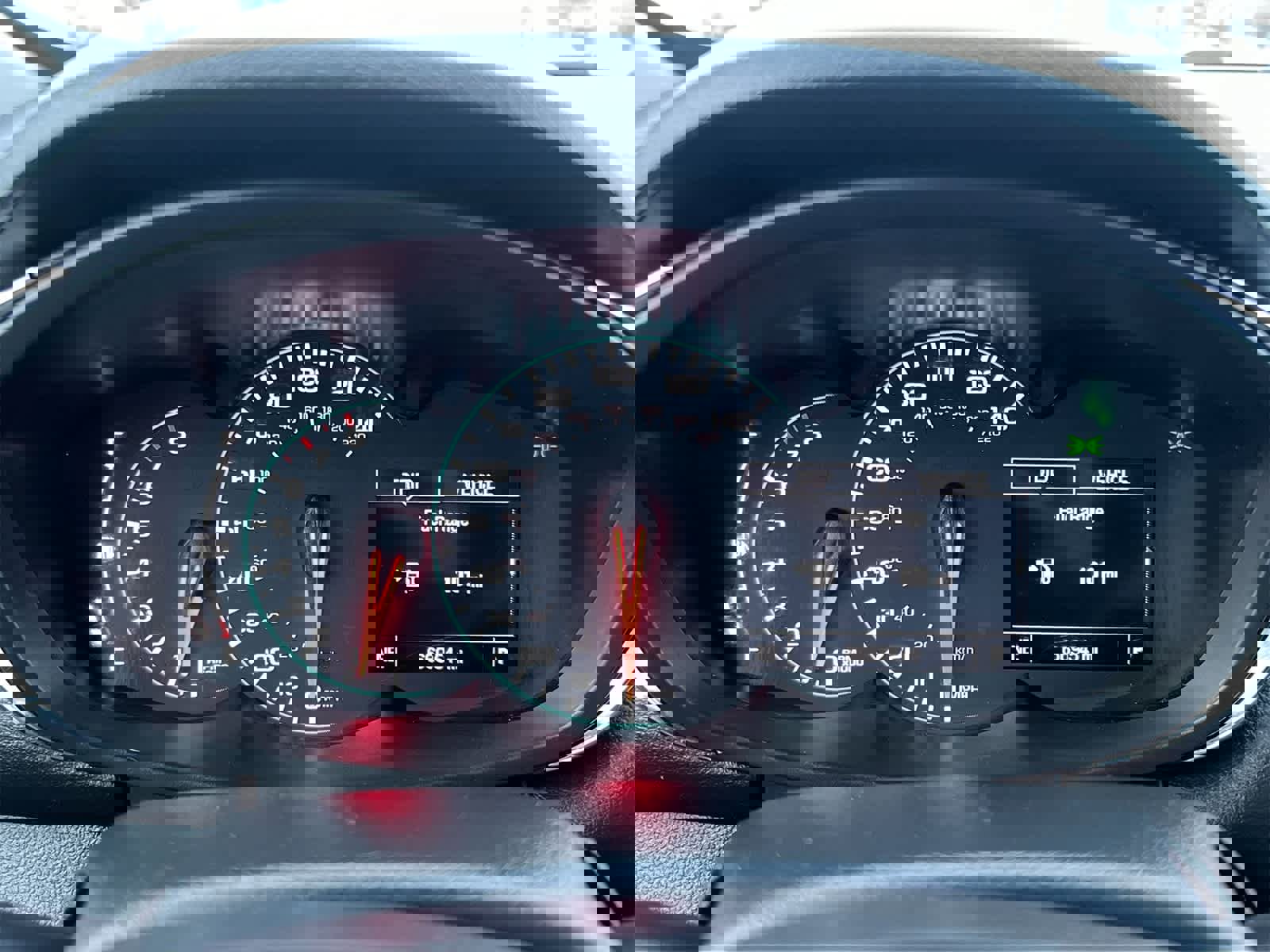 Used 2019 Chevrolet Trax LT w/ LT Convenience Package image 33