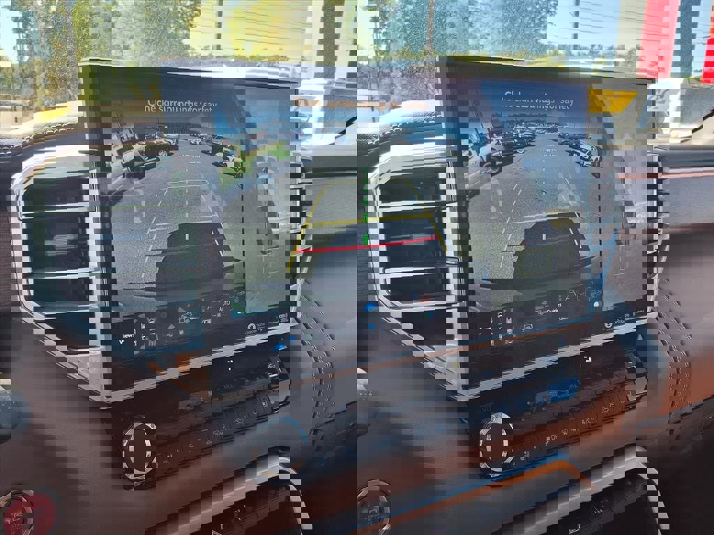 Used 2023 Toyota Tundra 1794 Edition image 11