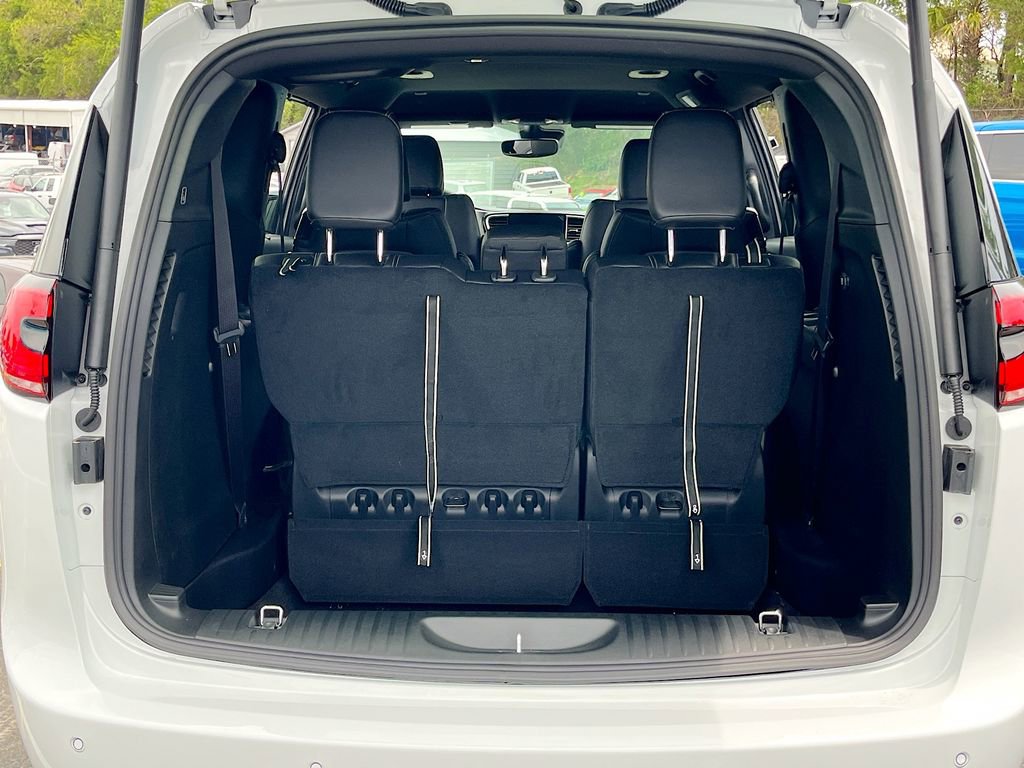 New 2027 Chrysler Pacifica Select FWD image 22