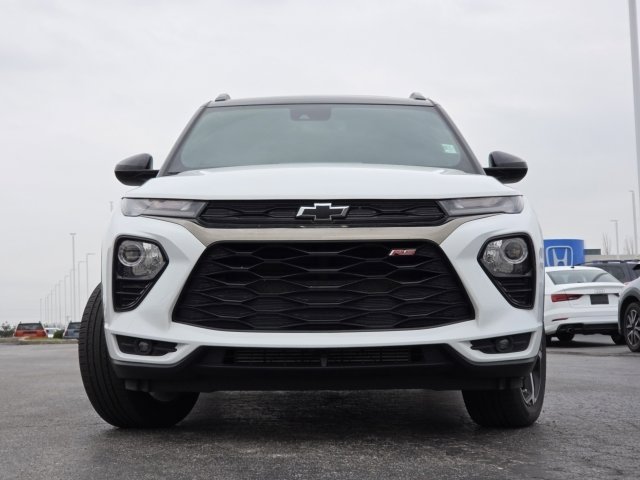 Used 2023 Chevrolet TrailBlazer RS w/ Sun and Liftgate Package image 8