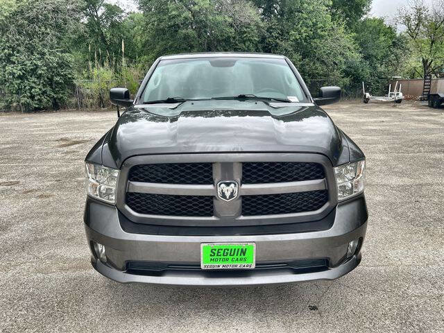 Used 2017 RAM 1500 Express AWD/4WD image 29