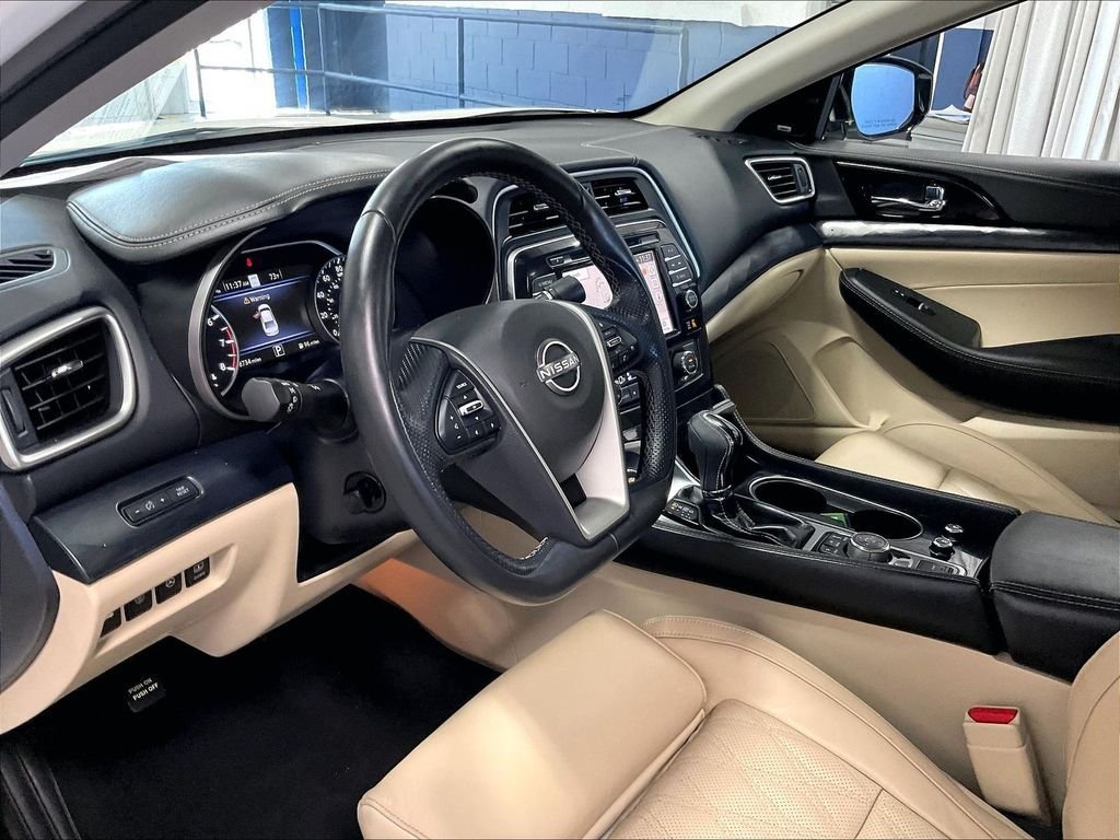 Certified 2023 Nissan Maxima Platinum w/ Sport Mat Group FWD image 8
