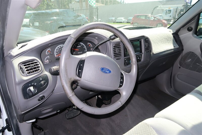Used 2003 Ford F150 XLT RWD image 6