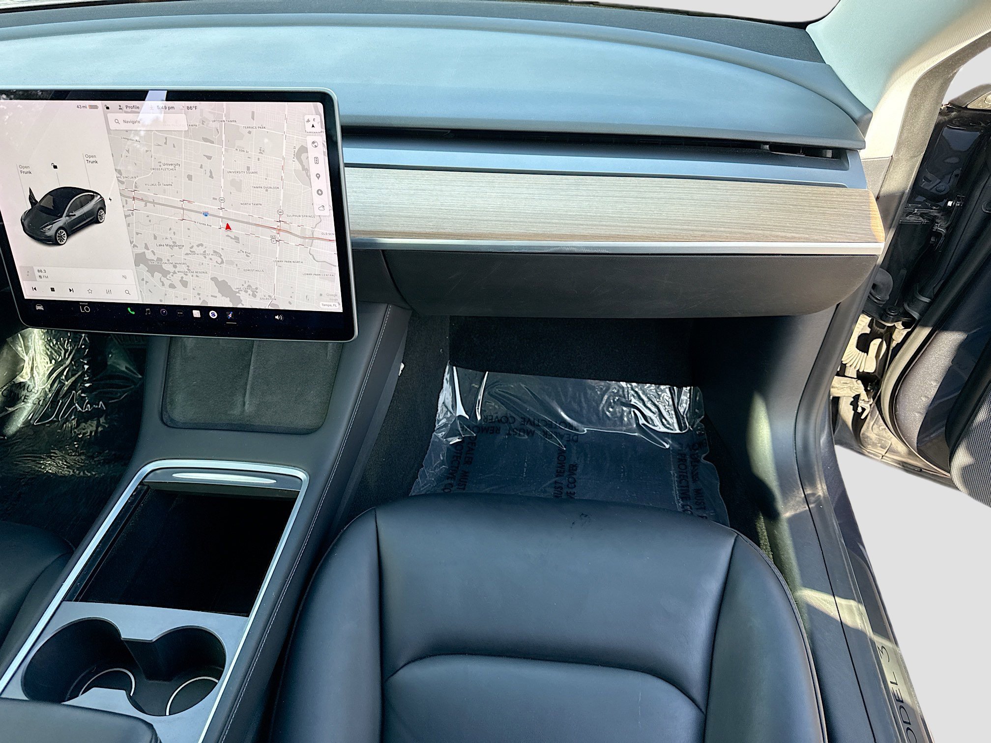 Used 2021 Tesla Model 3 Standard Range Plus image 17