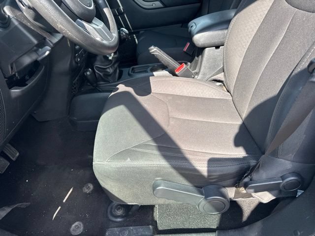 Used 2017 Jeep Wrangler Unlimited Sport AWD/4WD image 15
