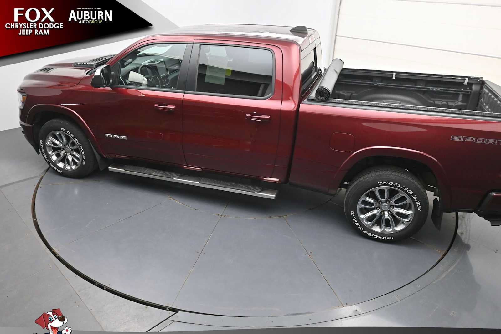 Used 2022 RAM 1500 Laramie w/ Sport Appearance Package AWD/4WD image 30