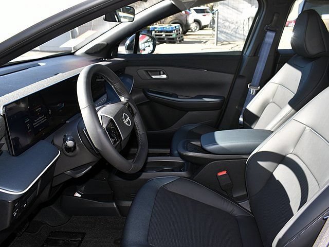 New 2026 Nissan Leaf SV+ w/ Illuminated Package FWD image 9