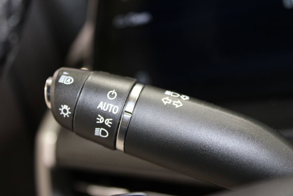 Used 2024 Cadillac XT4 Premium Luxury image 47