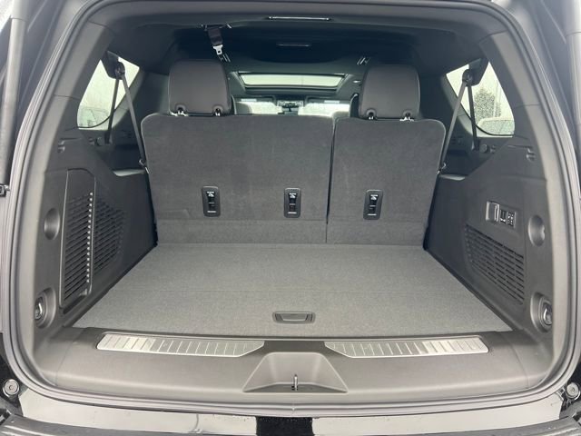 New 2026 GMC Yukon XL AT4 w/ AT4 Premium Package image 9