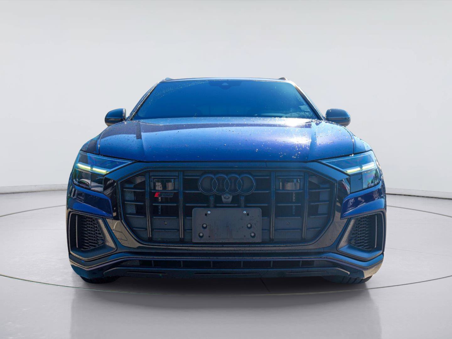Used 2021 Audi SQ8 Premium Plus w/ SQ8 Black Optic Package AWD/4WD image 3