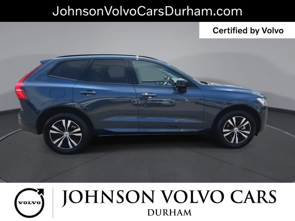 Certified 2025 Volvo XC60 B5 Core AWD/4WD image 10