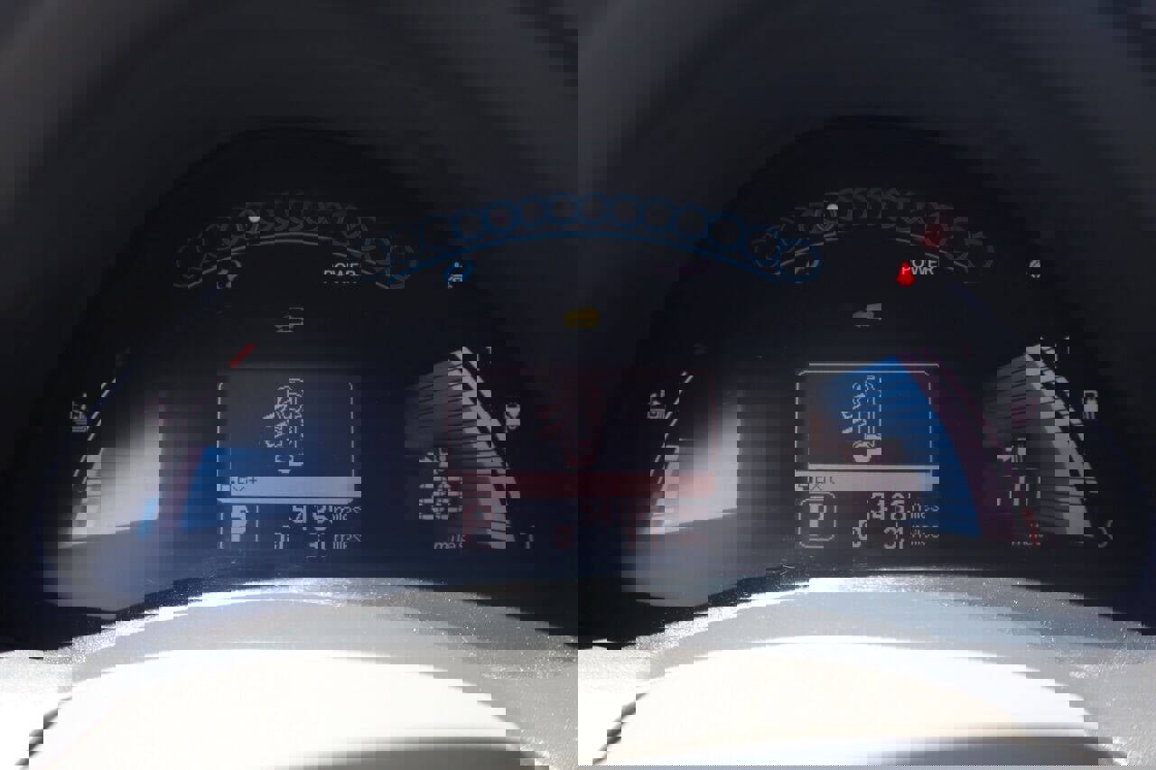 Used 2012 Nissan Leaf SL image 16