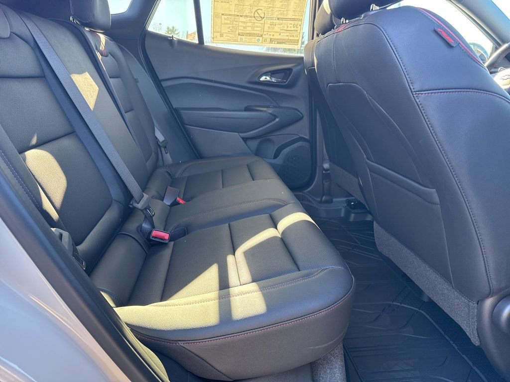 New 2026 Chevrolet Trax RS w/ Sunroof Package image 29
