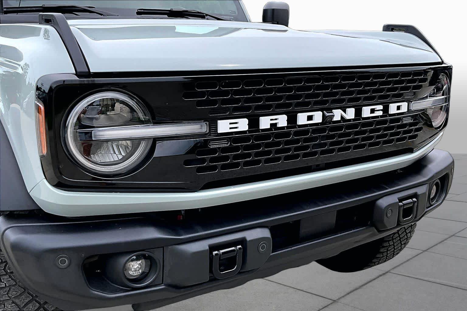 Used 2023 Ford Bronco Wildtrak AWD/4WD image 30