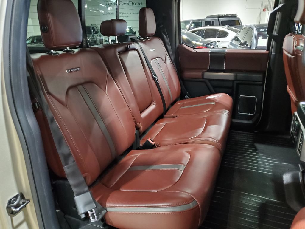 Used 2018 Ford F150 Platinum w/ Equipment Group 701A Luxury AWD/4WD image 19