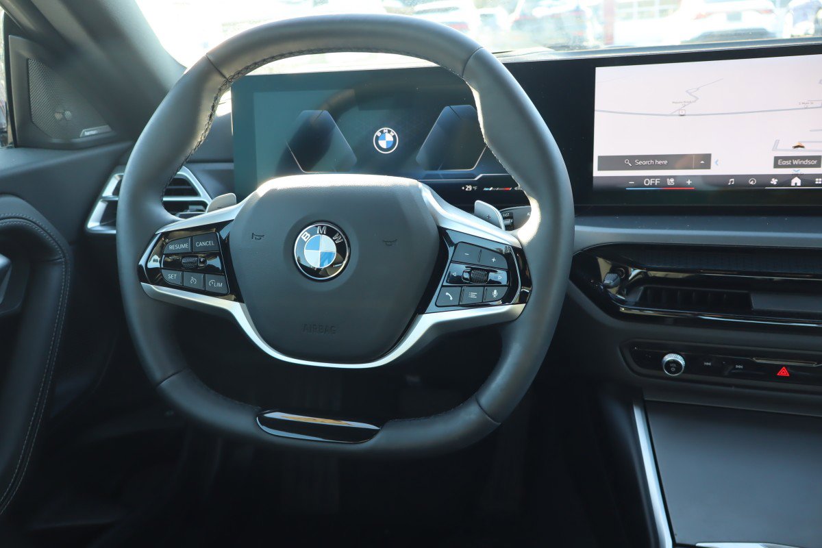 Used 2025 BMW 230i xDrive Coupe w/ Premium Package image 10