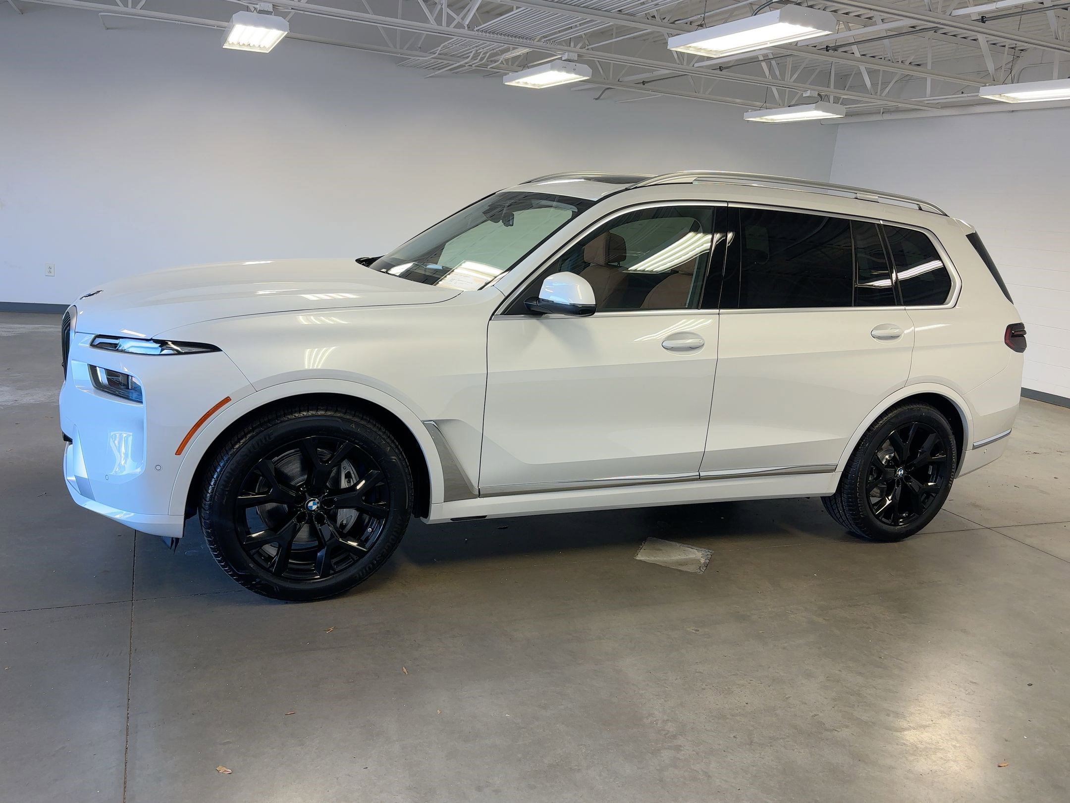 New 2026 BMW X7 xDrive40i image 2