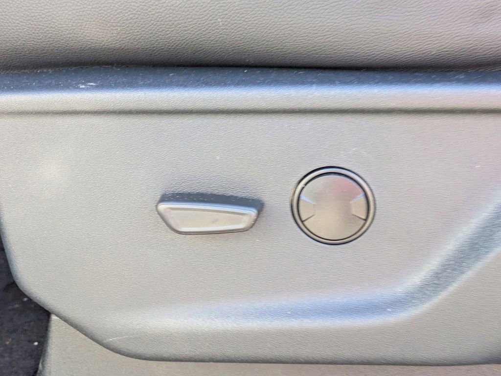 New 2026 Ford F250 XLT w/ XLT Premium Package image 21