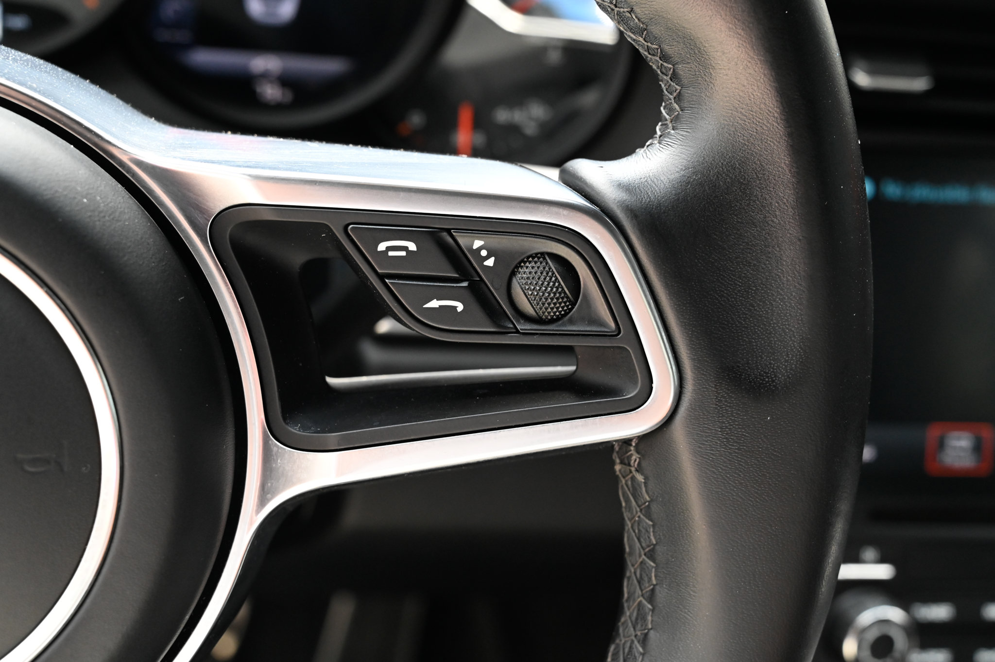 Used 2019 Porsche 911 Carrera 4S AWD/4WD image 25