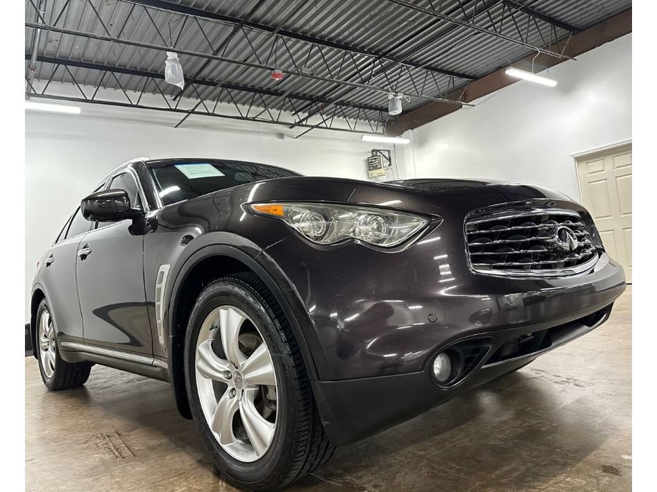 Used 2010 INFINITI FX35 2WD w/ Navigation Pkg image 7