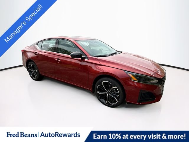 New 2025 Nissan Altima 2.5 SR w/ SR Premium Package