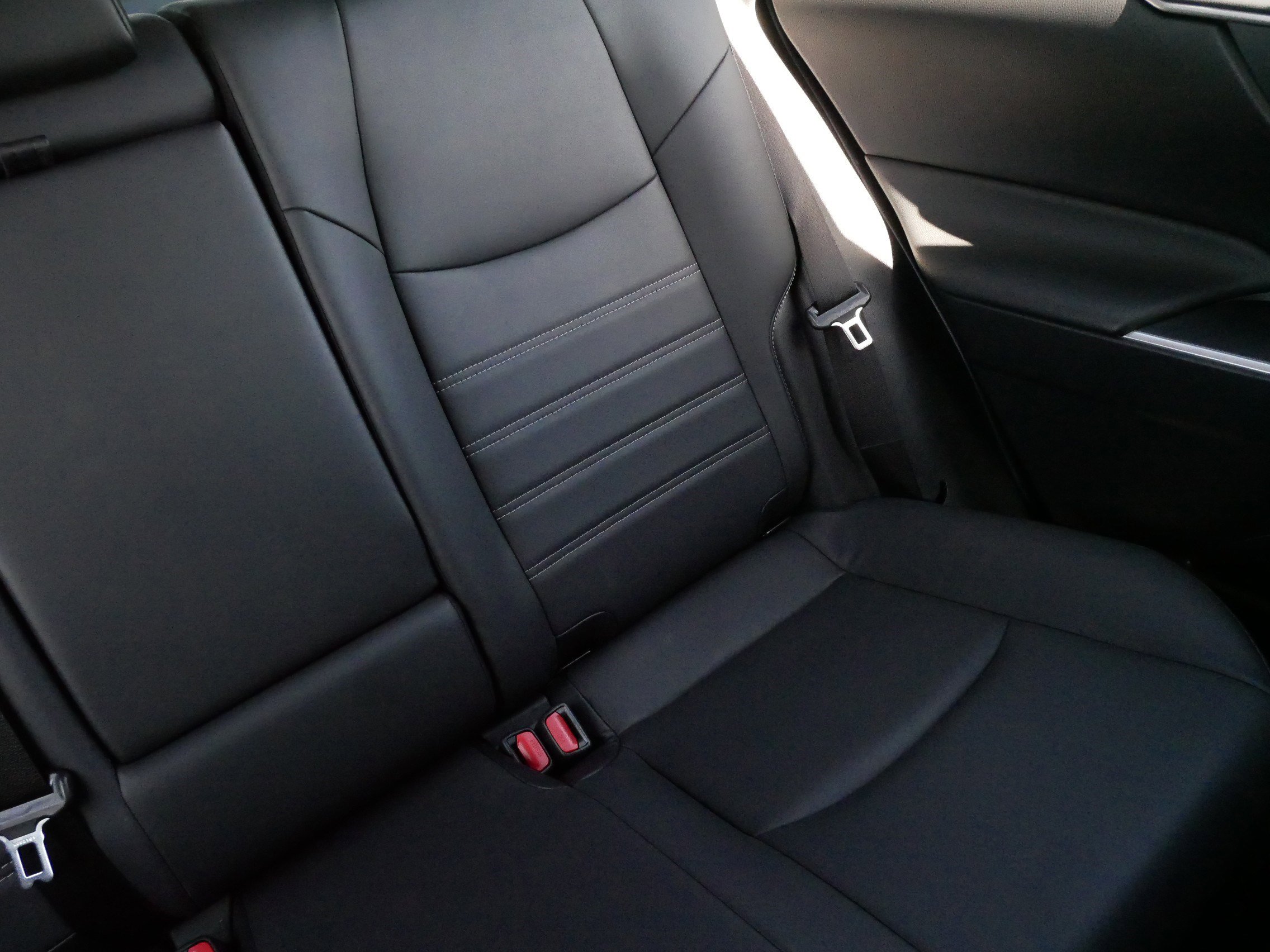 Certified 2022 Toyota RAV4 XLE Premium AWD/4WD image 14
