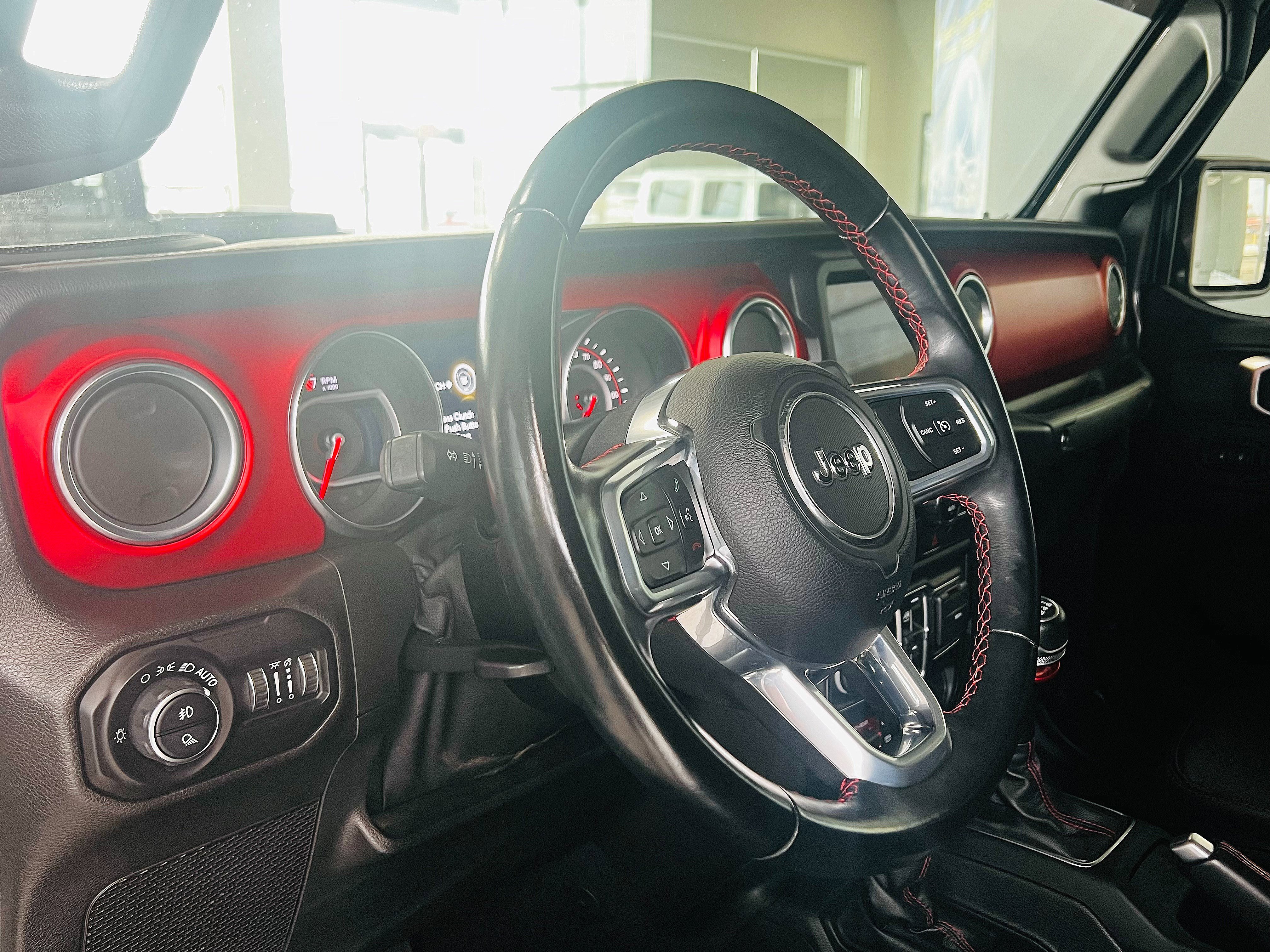 Used 2020 Jeep Gladiator Rubicon image 9