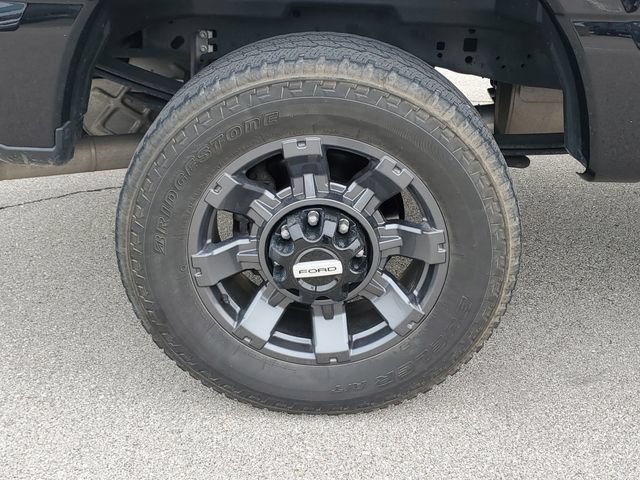 Used 2023 Ford F250 XL w/ STX Appearance Package AWD/4WD image 6