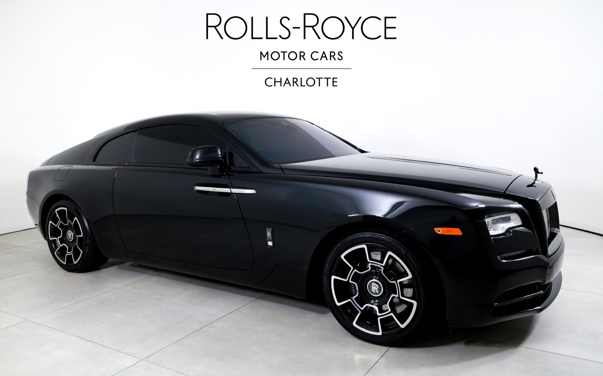 Used 2017 Rolls-Royce Wraith RWD image 5