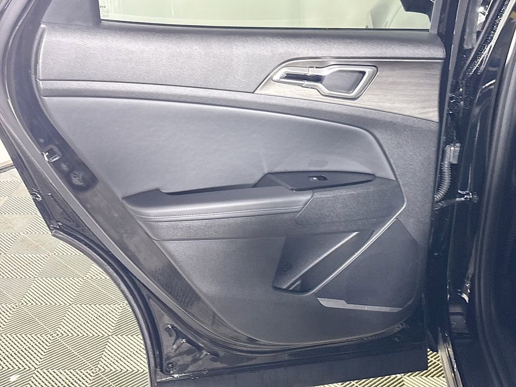 Certified 2025 Kia Sportage X-Line image 20