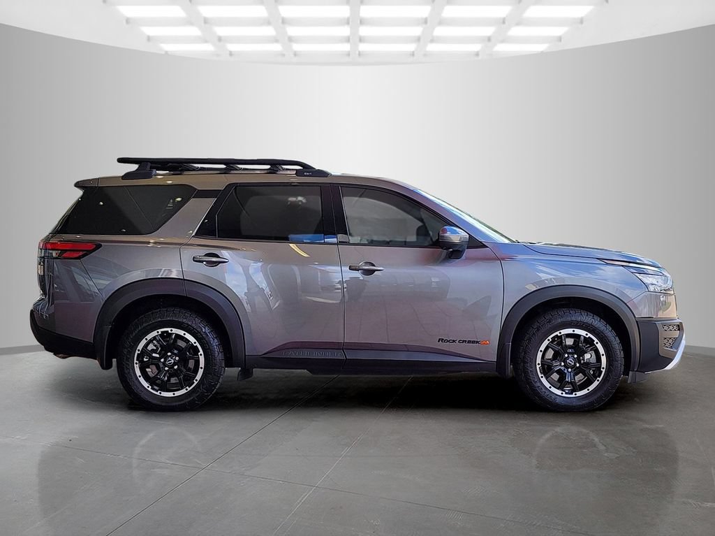 Used 2023 Nissan Pathfinder Rock Creek AWD/4WD image 3