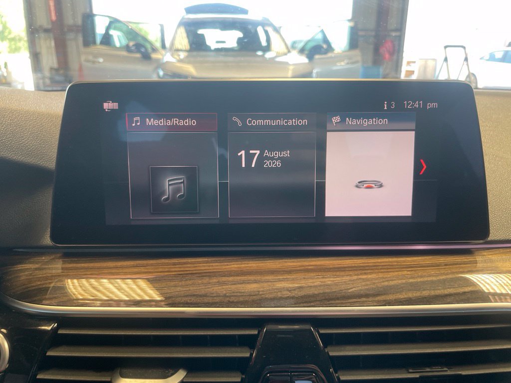 Used 2019 BMW 540i RWD image 22