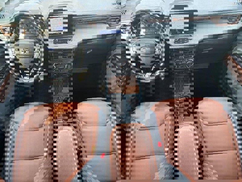 Used 2023 Ford Maverick Lariat w/ Lariat Luxury Package image 10