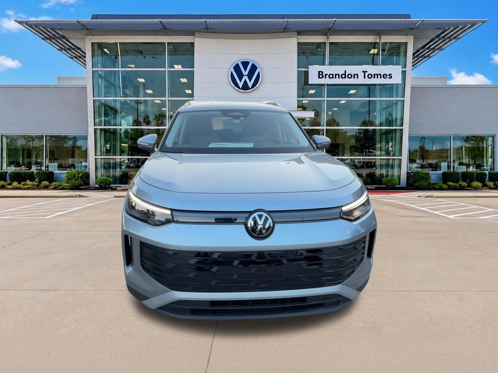 New 2026 Volkswagen Tiguan S FWD image 3