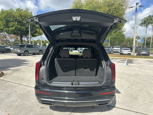 Used 2023 Cadillac XT6 Premium Luxury FWD image 28