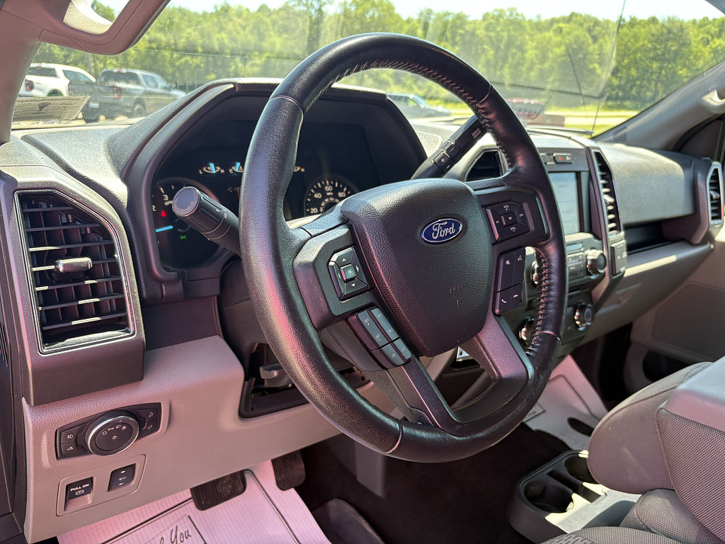 Used 2018 Ford F150 XLT w/ Equipment Group 302A Luxury AWD/4WD image 28