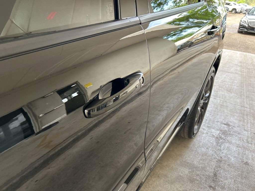 Used 2024 Dodge Durango R/T AWD/4WD image 16