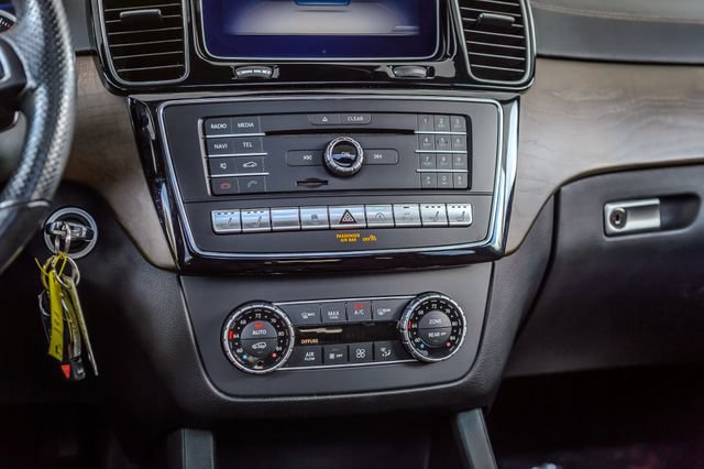 Used 2018 Mercedes-Benz GLS 550 4MATIC w/ Offroad Package image 32