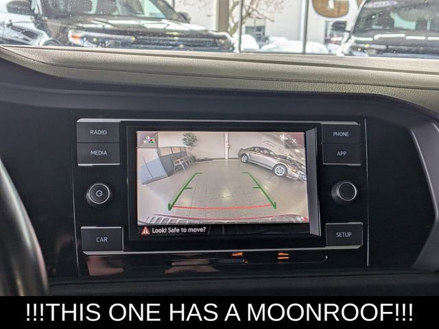 Used 2019 Volkswagen Jetta R-Line w/ R-Line Cold Weather Package image 31