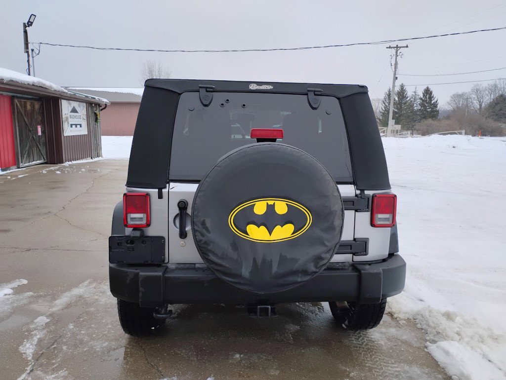 Used 2013 Jeep Wrangler Sport image 4