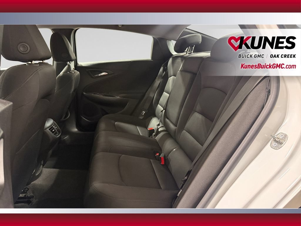 Used 2024 Chevrolet Malibu LT FWD image 33