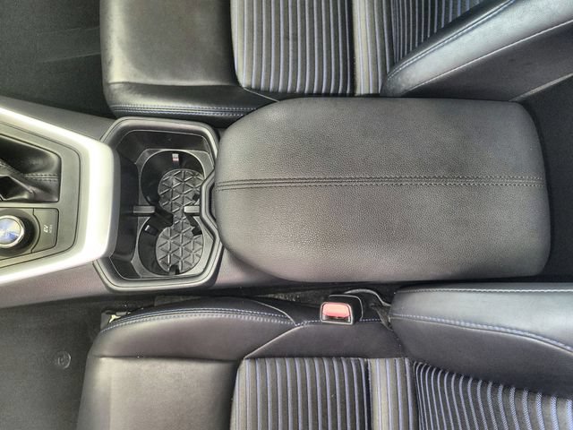 Used 2022 Toyota RAV4 XSE AWD/4WD image 21