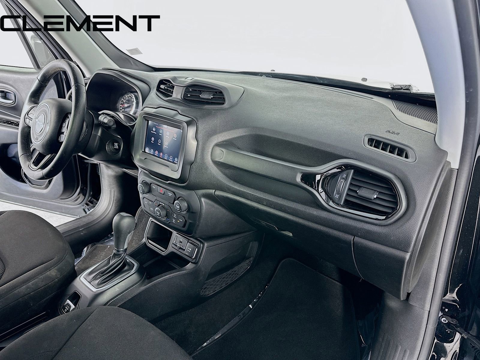 Used 2019 Jeep Renegade Altitude w/ Quick Order Package 2XM image 33