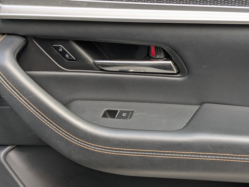 Used 2024 MAZDA CX-90 3.3 Turbo w/ Preferred Plus image 32