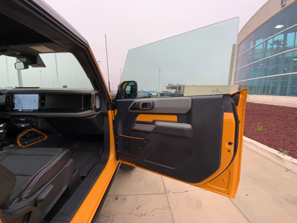 Used 2022 Ford Bronco Badlands image 12