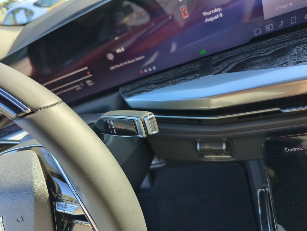 New 2026 Cadillac Escalade IQ Luxury 1 AWD/4WD image 23