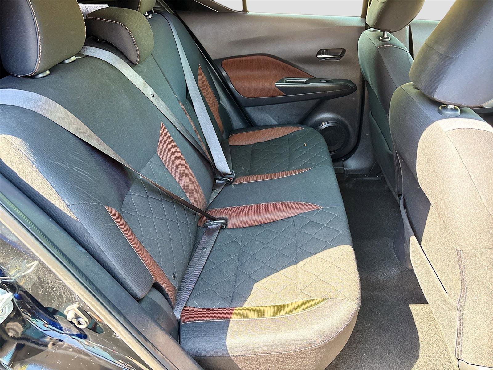 Used 2018 Nissan Kicks SR FWD image 27